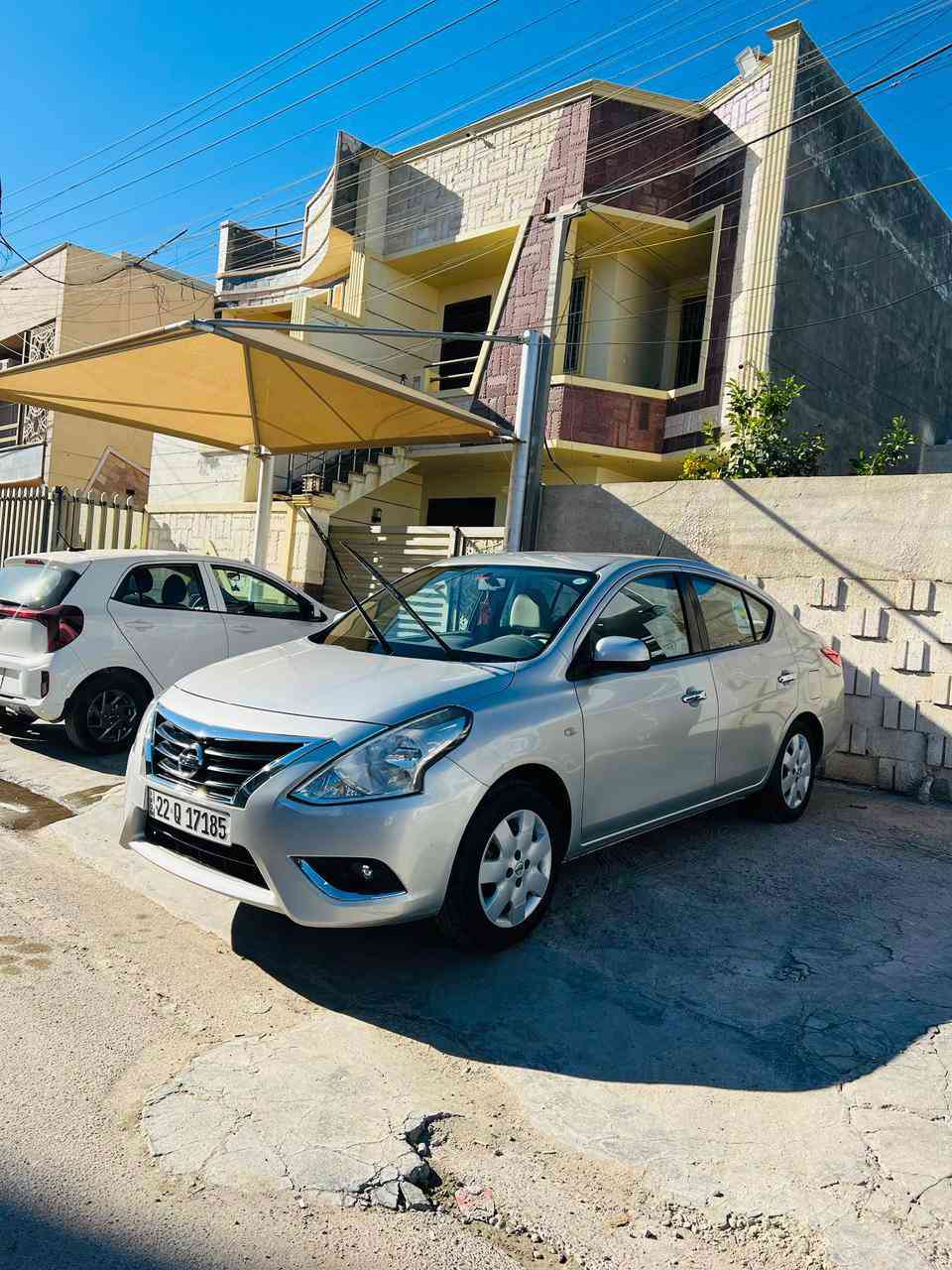 السلام عليكم نيسان هندي بليته زركه 2023
للبيع او المراوس
السياره بيه صبغ جاملغ خلفي جه سايق 
والباب فقط كلير ملاون 
ماشيه 63الف 
مواصفات المعروفه
شاشه 
كامره خلفيه 
تبريد قطعه وحده 
جام الخلفي جوبي 
رقم اربيل تحويل وكاله سياره بأسمي 
مكان سياره بغداد العامريه
رقم ***********
السعر123وبيه مجال
