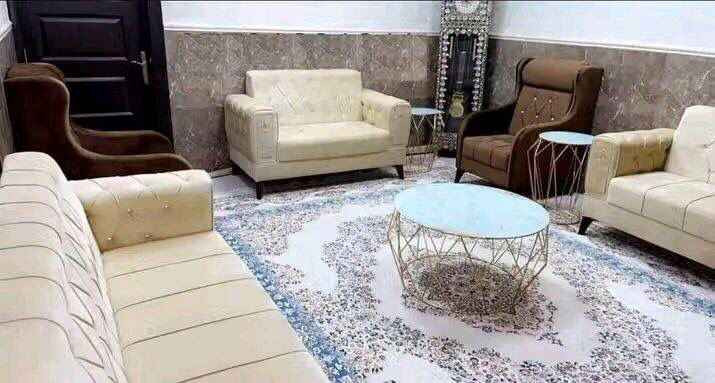 تخم 10مقعد 400
9مقعد ب375
 8 مقعد 350
  7  مقعد 325
6 مقعد ب 300
  5 مقعد قنفه ثلاثيه وكراسي عدد2   275
  5 مقعد ثلاثيه وثنائيه 250 الف

مواصفات الخشب
الظهر /چام روسي 
المقعد /بلوك اسود 
الصدر /خشب مضغوط
الاسفنج / مميز 8سم 
القماش / قديفه
الرجل / حديد
واذا اختار الزبون (كتان) او (وتر بروف)
يصعد (25)
توصيل بغداد مجاني 
اطراف 15
محافظات حسب البعد
معمل 4 بغداد, العراق


**إذا كنت صاحب هذا الإعلان وتريد حذفه لأي سبب، رجاءا أرسل رسالة إلى الدعم الفني**