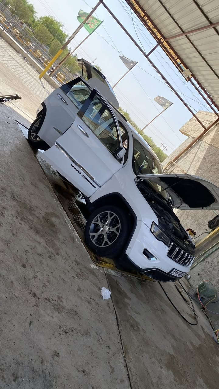 سلام عليكم جيب لمتدبلاص خليجي موديل ٢٠١٩ مكفوله كفاله عامه لمتد بلاص موصفاته معروف واحد على واحد ***********
