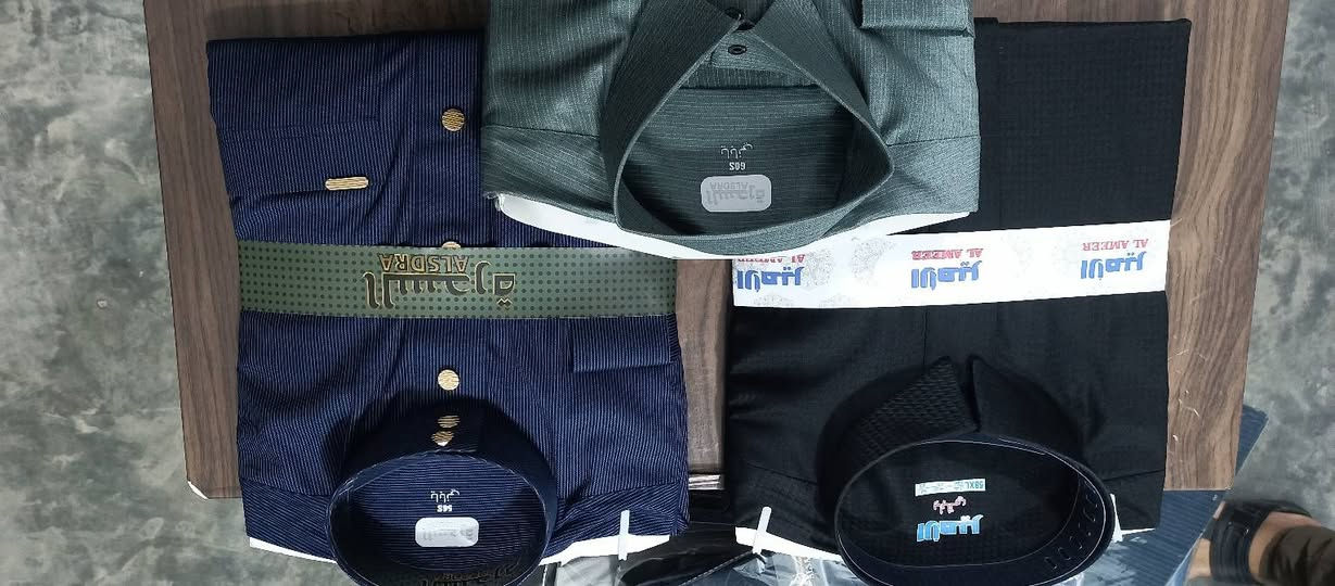 دشاديش رجالي السعر قطعتين ب 25 الف الكرابلة قرب ملعب الريان
***********
