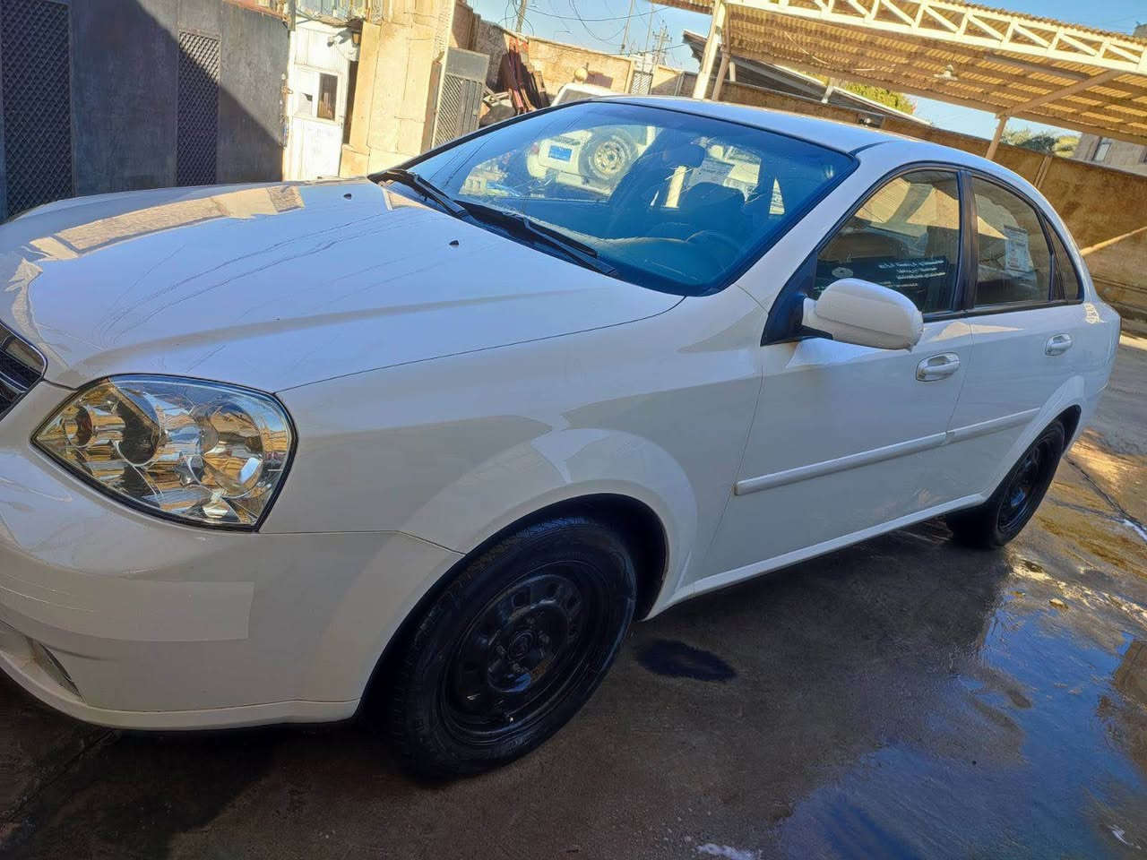 ئۆپترا 2012گیر عادی  بی بۆیاغ پشتو پیشی کەپسە  دو سی تحدیلی بجوکی هیە سەقفی وەک شوشەیە 154هەزار رۆیشتوە مەکینەی نەکرایتەوە. نرخی 86گەلا مجالەکی کەم 6وەرەقە غرامەی لەسەرە  شوین  هولیر 
***********
*********** شقلاوة, أربيل
