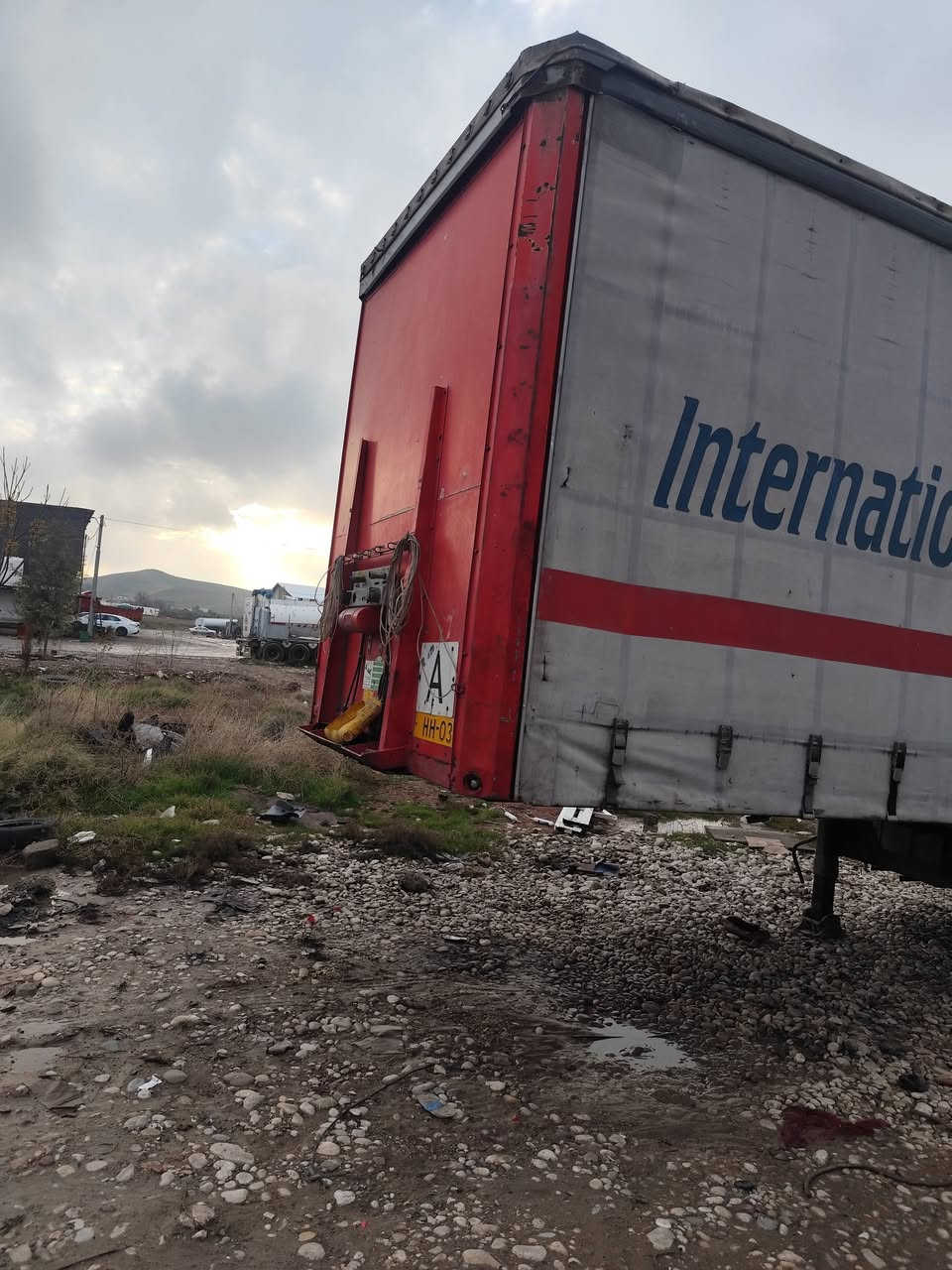 داف 2003لليع مثبت جادر السعر 140مجال رقم المبايل ***********او***********
