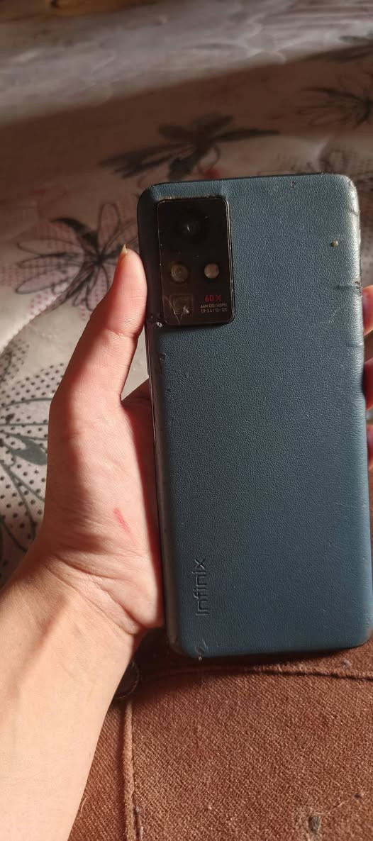 جهاز للبيع ذاكره 128ماداخل تصليح وكلشي مابي سعر 100بي مجال لشراي


**إذا كنت صاحب هذا الإعلان وتريد حذفه لأي سبب، رجاءا أرسل رسالة إلى الدعم الفني**