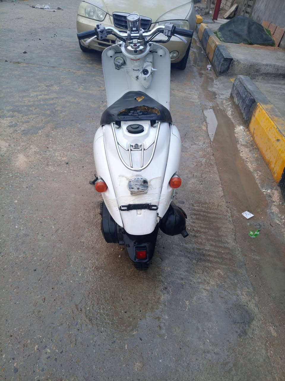 السلام عليكم شباب دراجه مصريه للبيع السعر 300 وبيها مجال العنوان الناصريه رقم الهاتف ***********
