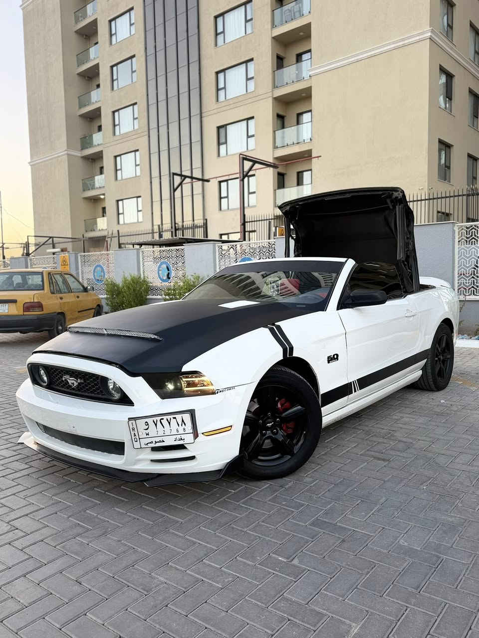 السلام عليكم
موستنك 2013 
📌مكينه 3700 ✈️
📌كير ومكينه خير من الله 
📌ماطور كشف جديد 
📌تبريد ثلج ❄️ 
📌صدر امامي خلفي نضيف 
📌 بيها ٣ قطع صبغ فقط 
📌السياره جديده بمعنه الكلام وبل عافيه عل ياخذها 
📍مكاني بغداد حي العامل 
📌السعر ٨٣ وبيها مجال 
📞 ‭٠٧٧٧ ٦٧١ ٤٠٧١‬
