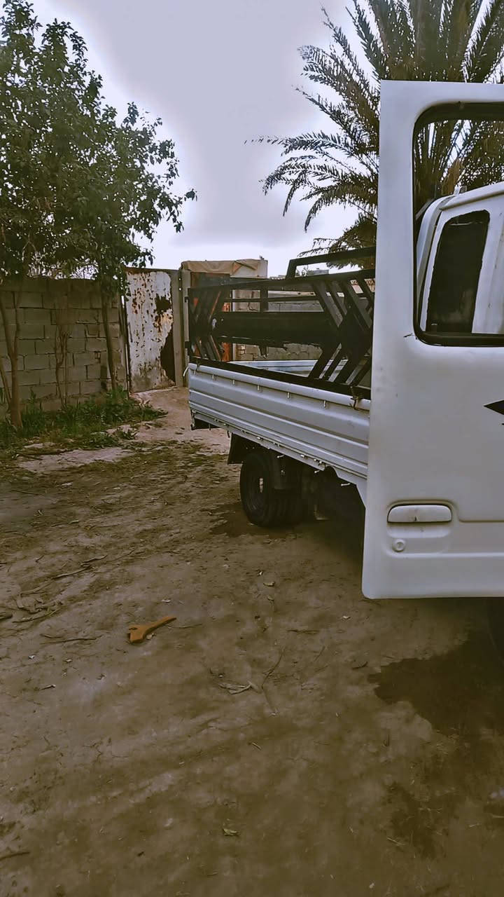 سلام عليكم كيه سامسونك موديل 2000البيع سنويه ألماني مكفوله كير محركه اكسل بليته ورقم شاصي واضح. 0078 621 58400
