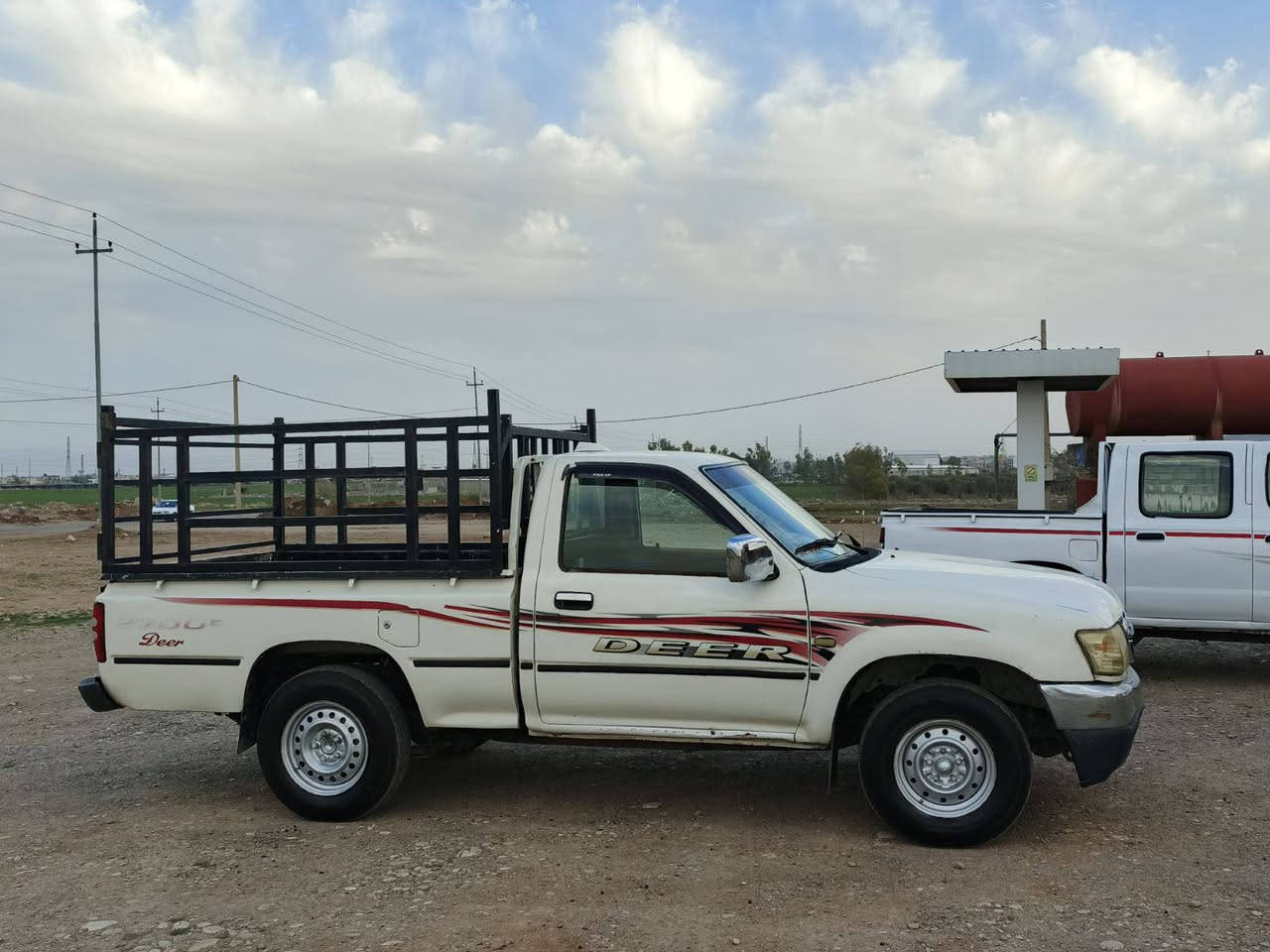 دير مؤديل 2007 منفيست ئاسل مه كينه به خ جام كاره بي گير مه كينه به شرت بي دعم بي له دراو چوار تي لؤكه له ژير به خ ناو سور نمونه له جوانه نرخ 32 ماعامه له ناونيشان جمجمال ***********ئاسيا***********
