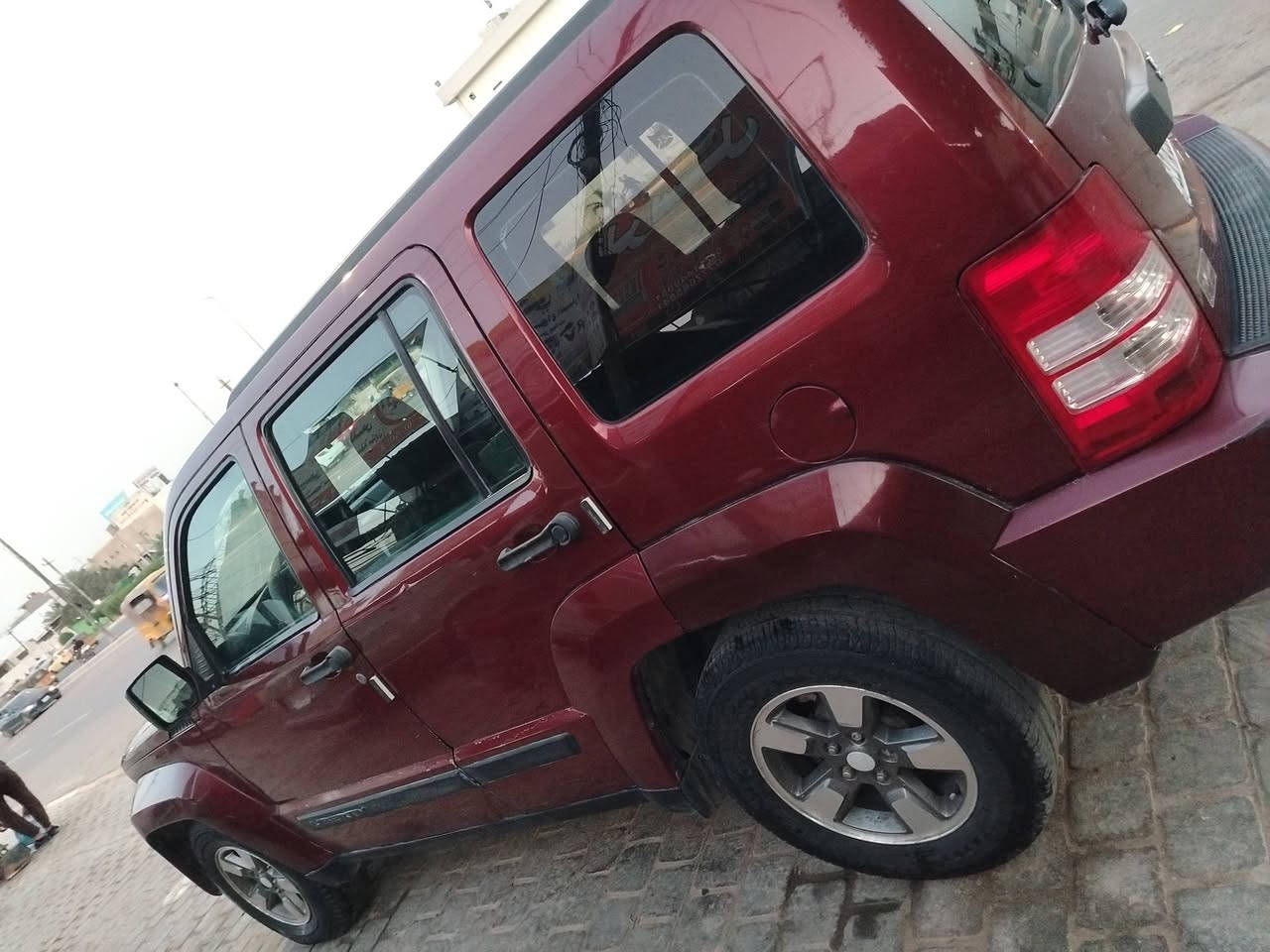 سلام عليكم ابيع جيب ليبرتي موديل ٩ مكينه وكيرمكفولات
كهربايات كلة شغالة تبريدشغال صدر امامي خلفي حلو
غرفه على البلاد ما ملعوب بيها سنويه تنتهي 2030 سياره بدون ضربه بها صبغ  بنيد و جملغ امامي
باقي السياره بدون صبغ شاشه سنتر لوك تقفيل عن بعد
اكس الجاردن  مكفولات
مكان بغدادجميلةثانيه *********** شراي يتصل

