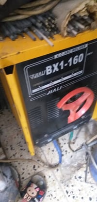بطلين اوكسجين ياباني ومكينه لحيم ثقيله وكصوصه قديمه للبيع رقمي ٠٧٧٨٣٣١...
