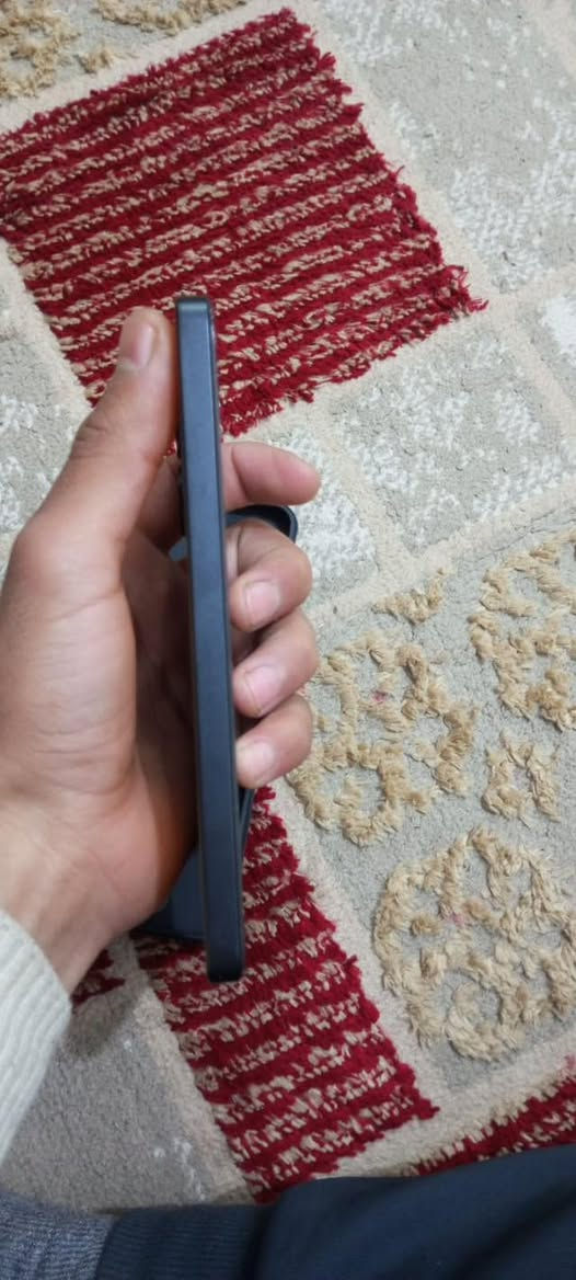 بوكو x7
جهاز مفول ١٢٠ فريم غني عن التعريف 

جهاز لك مستخدم اقل الشهر لو طخه مابي

ذ ٢٥٦

لون المميز 

سعر ٣٧٥ وبي مجال بسيط 

م الرمادي الملعب 

تواصل ***********
