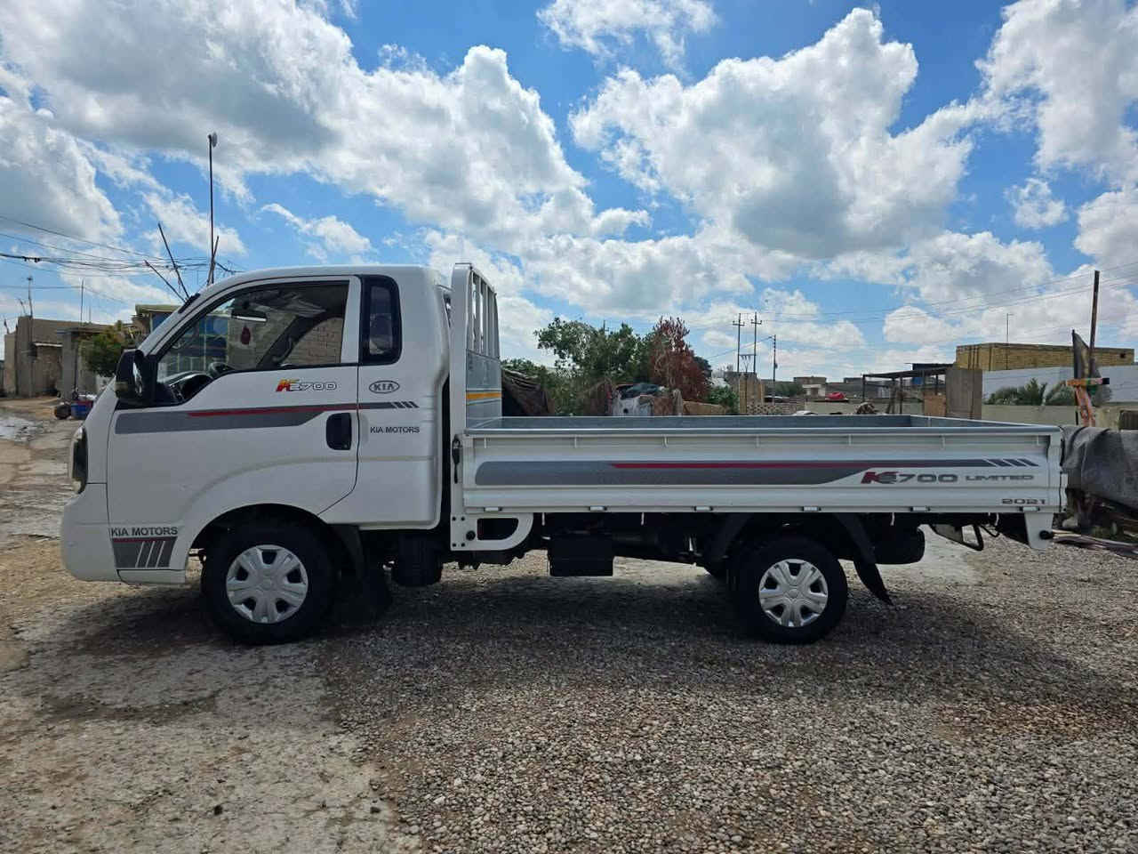 كيه حمل بنكو
مديل 21
كفاله عامه كير مكينه وضع الشركه ما مفتوحه 
رقم بابل 
السياره استلام شركه وبحاله الوكاله 
تدئفه تبريد شغاله 
مكاني نجف مشخاب 
***********
