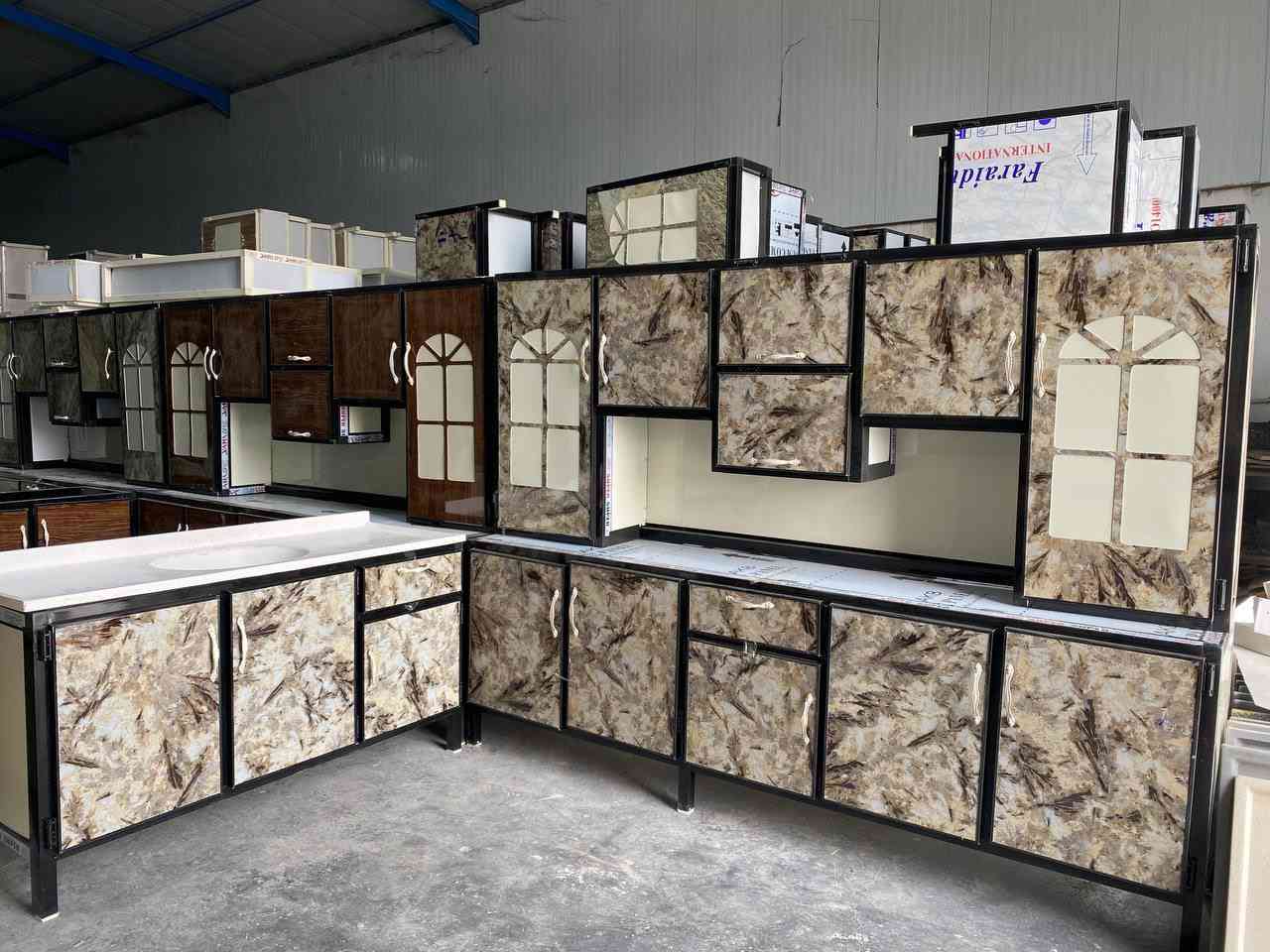 #كاونتر مترين ونص سنك متر ونص مرمر  .
#السعر  350


**إذا كنت صاحب هذا الإعلان وتريد حذفه لأي سبب، رجاءا أرسل رسالة إلى الدعم الفني**