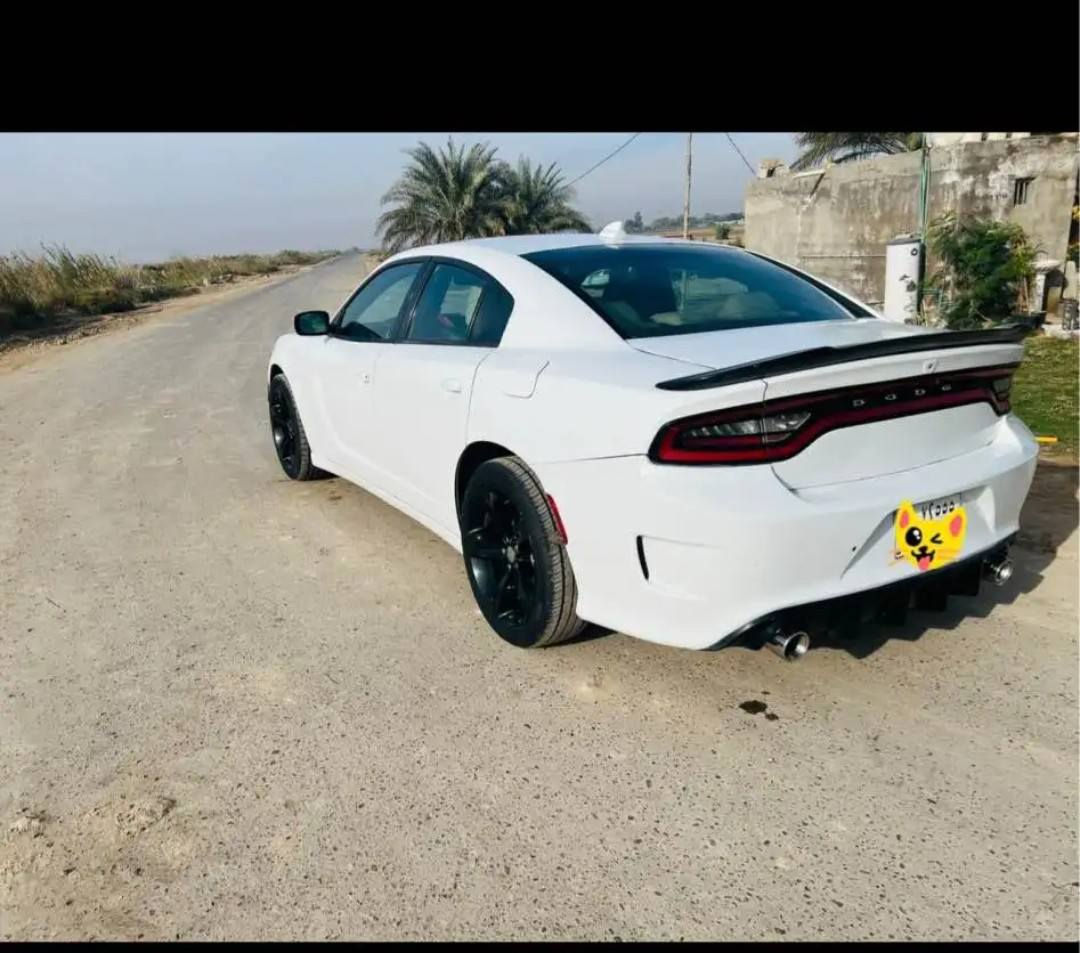 السلام عليكم جارجر 16 رقم ذي قار اصل فور ويل ملغي السعر 170 بيها مجال قليل حادث جنطه بدون دواخل فول مواصفات عده الفتحه شاصي لغود كفاله ترهم ترهم مراوس بكوري ***********
