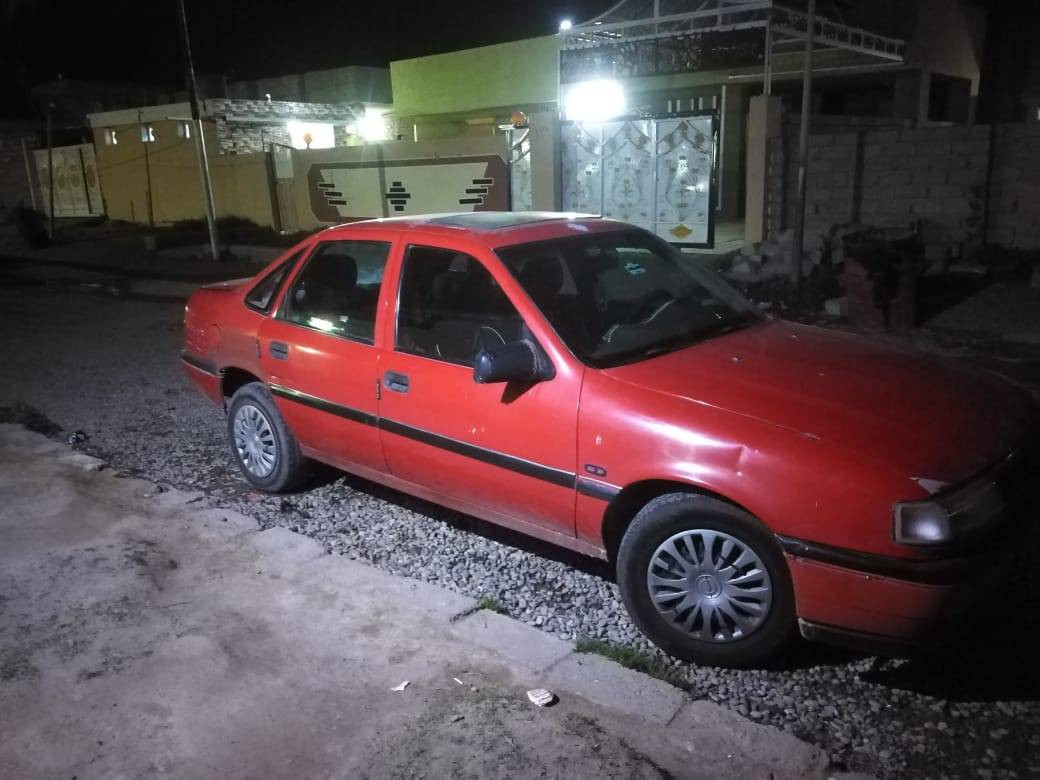 مكلف بالنشر للبيع فكترا حجم 18 بلادي موديل 92 رقم فحص انبار الشرعي موجود شرط التحويل محرك گير وحداده شرط تحويلها يكلف 500 الف حسب قول صاحبها السعر 25 وبيها مجال بسيط العنوان القيارة دور القاعده الاتصال على صاحبها على الرقم ***********
