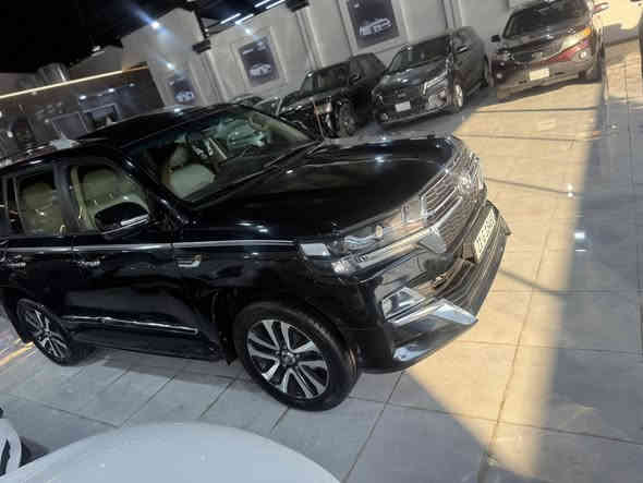 للبيع او مراوس 
لاندكروز 2013 محدث داخل وخارج 21شرط تحديث بلادي
صبغ عام جمالية بدون دواخل فول مواضفات جلد بصمه سلايت GxR
محرك6سلندر ماشية 224الف 
***********
***********
