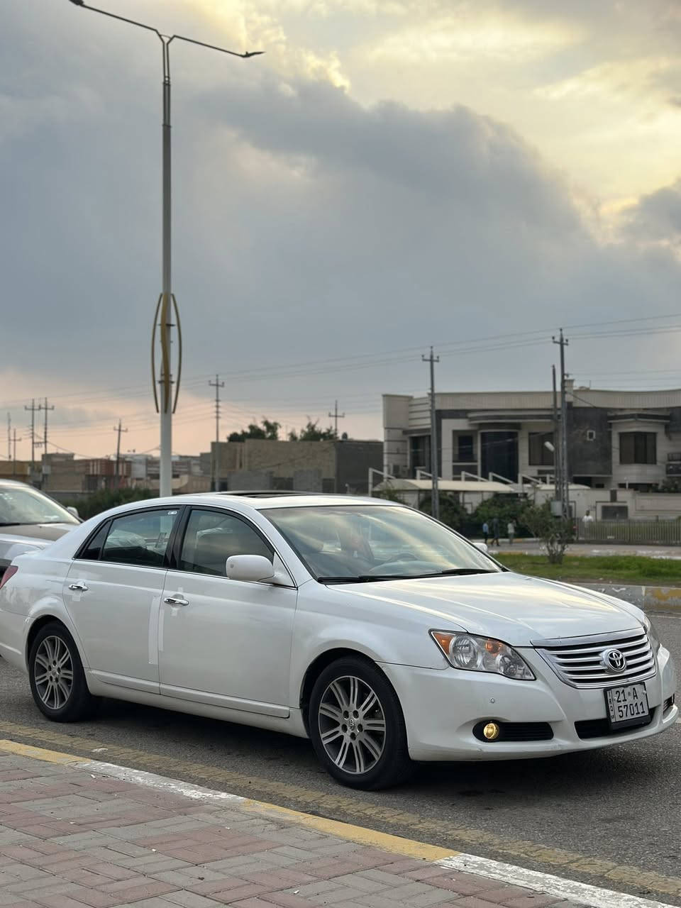 السلام عليكم اڤلون للبيع موديل 2008 خليجي فول مواصفات لمتدد 6بصمات محرك كير كفاله بدون رواجز كفاله حداديه خلفيه اماميه كفاله تخم تأيرات جديد 5ويل كب بلادي غرفتها شركه جلد منضومه زنون تبريد ثلج سلايت سقف برده خلفيه تحكمات ستيرن صاج بلادي ملكي كشنات كهرباء تدفئه تبريد دواخل كفاله شاصي لغود على وضع شركه سياره ادامه كامله سيرفس عام مسويلها ماتصرف عليها ألف دينار جاهزه من كلشي رقمها سليمانيه بسمي شخصيآ سنويه وهزه وبراد ورقم كله جديد سياره بيها قطع مرشوشه فقط شخوط جماليه توحيد لون بلعافيه على صاحب نصيب سياره جديده مامتعوبه ماشيه 174 حقيقي مكان سياره فلوجه حي العسكري قرب سيطره موظفين  اخوان اتصال فقط بدون خاص ولا وتساب فقط اتصال. يكون الاتصال رجاء من بعد الضهر اخوان لحد المساء عندي دوام الصبح     سعر 138ومجال بسيط حك جيه سوك كلشي بي *********** /***********
