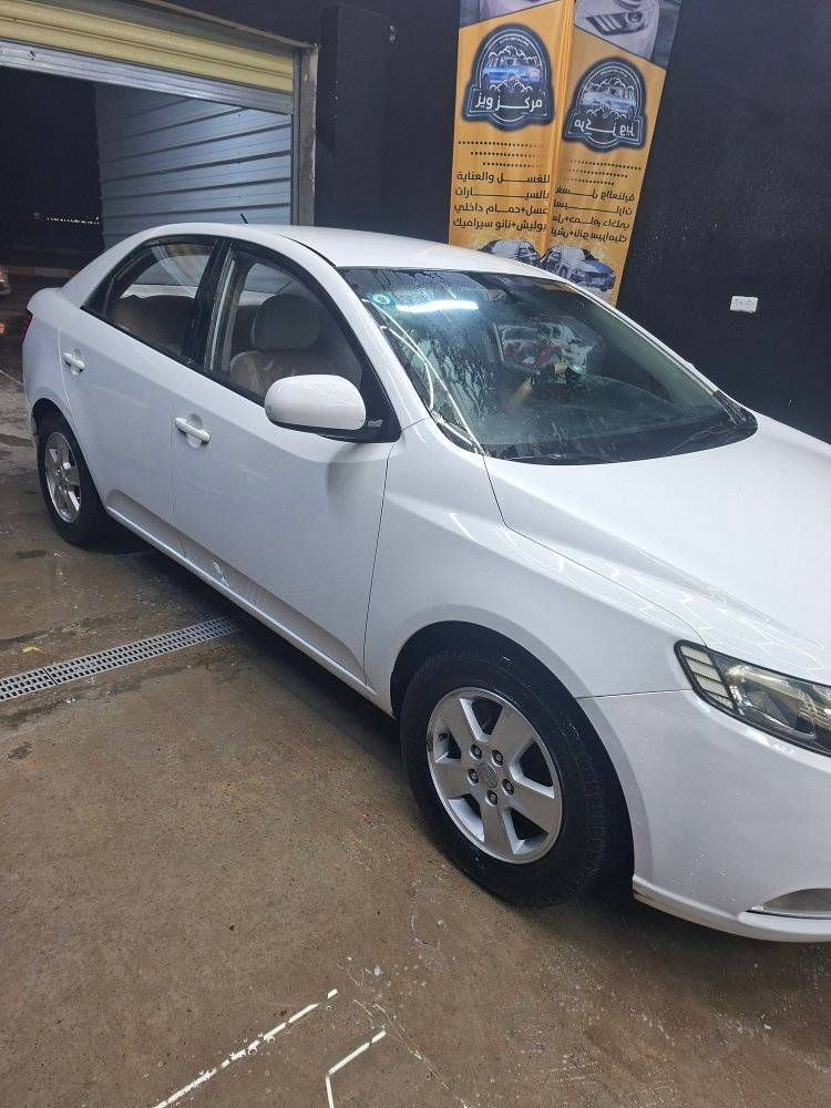 سيراتو ٢٠١٣ محرك ١٦٠٠ كير ٦ نمر صبغ قطعتين محرك لا تنقيص ولا تبخير سياره جاهزه مناقصه اي شي سعر ١٠٠ وبيه مجال


**إذا كنت صاحب هذا الإعلان وتريد حذفه لأي سبب، رجاءا أرسل رسالة إلى الدعم الفني**