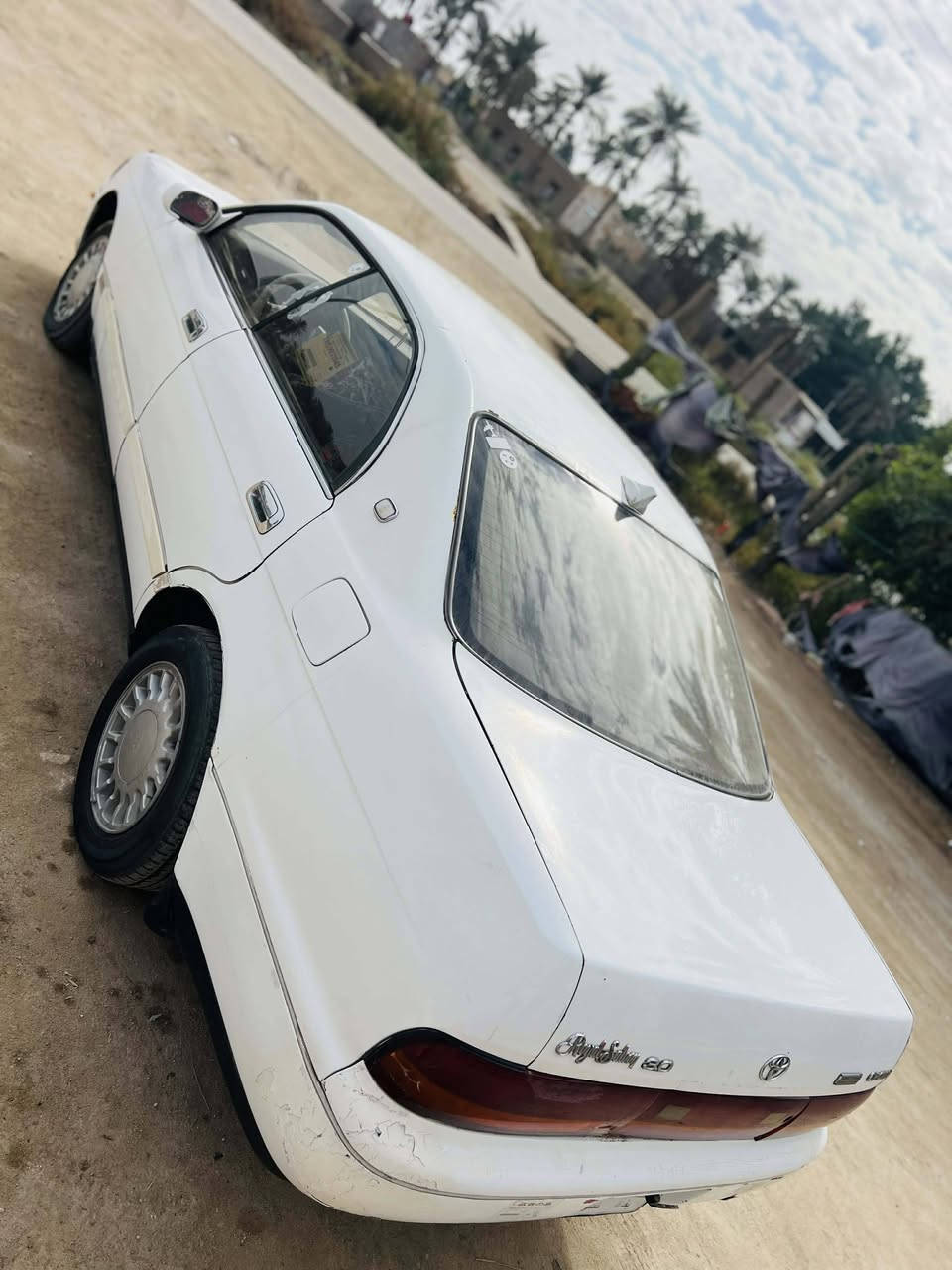 سياره كراون بطه متصل للبيع رقم الماني بغداد مكفوله من العيب الشرعي كشنات كهربائي شاشه كامره جاهزه كبل للشارع مال جناي نقصها غاز التبريد فقط السعر48 المكان سوق الشيوخ واتساب ***********
