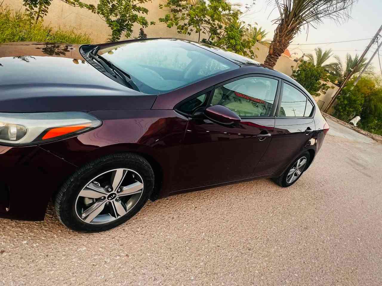 السلام عليكم من رخصت الادمن فورتي 2018رقم بغداد الدولي بسمي حادثه بنيد فقط وهنا بل عراق بيه جاملغ كلير السياره كله ليبل واحد بدون تبديل بدون دواخل السياره ماشيه 71 حقيقي مكينه 2000دوش كير مكينه حداديه تبريد  بوضع الشركه السعر ب 108 وبيه مجال العنوان بابل قرب سيطرت الاثار 
***********
