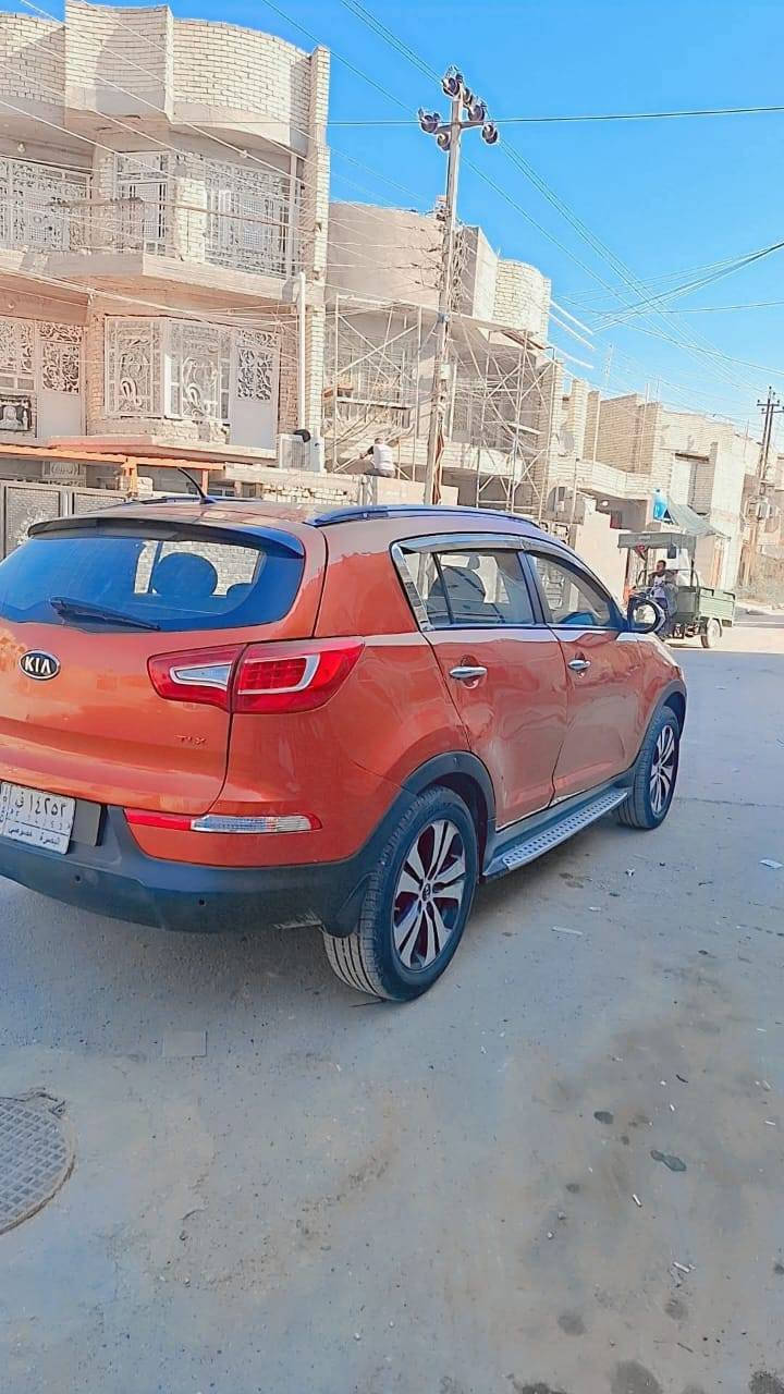 كيا سبورتج ٢٠١٣ رقم بصره مشروع وطني  مصبوغه عام  مكانه بغداد سعره ١٠٠سياره كامله وجاهزه  تواصل على رقم ***********
