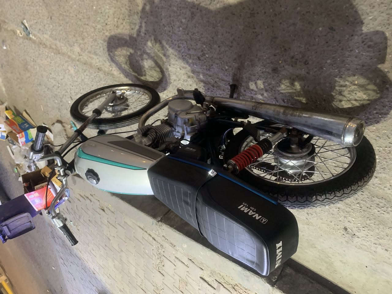 سلام عليكم دراجة نامه اصلي البيع أدوات أوراق ضايعه2020  سعر 325
وبيه مجال مكان بصره معقل ***********
