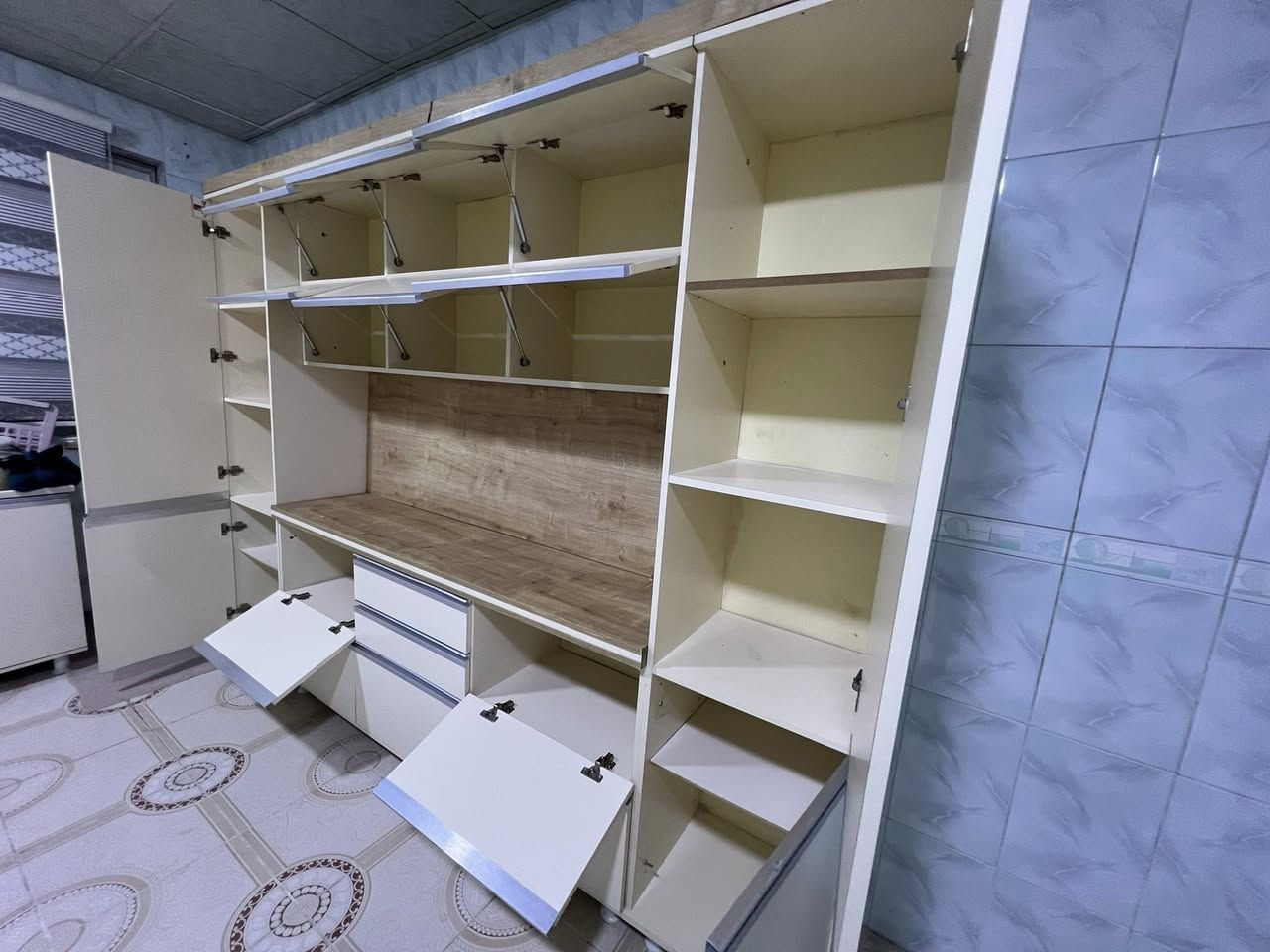 کەوانتەر زۆر زۆر خاوێن دەستی دووی تەختەی ئەصلی هەموو گیانی بە شەرت  سنگی خۆی لەگەڵە لەگەڵ بەردەکەی .


**إذا كنت صاحب هذا الإعلان وتريد حذفه لأي سبب، رجاءا أرسل رسالة إلى الدعم الفني**