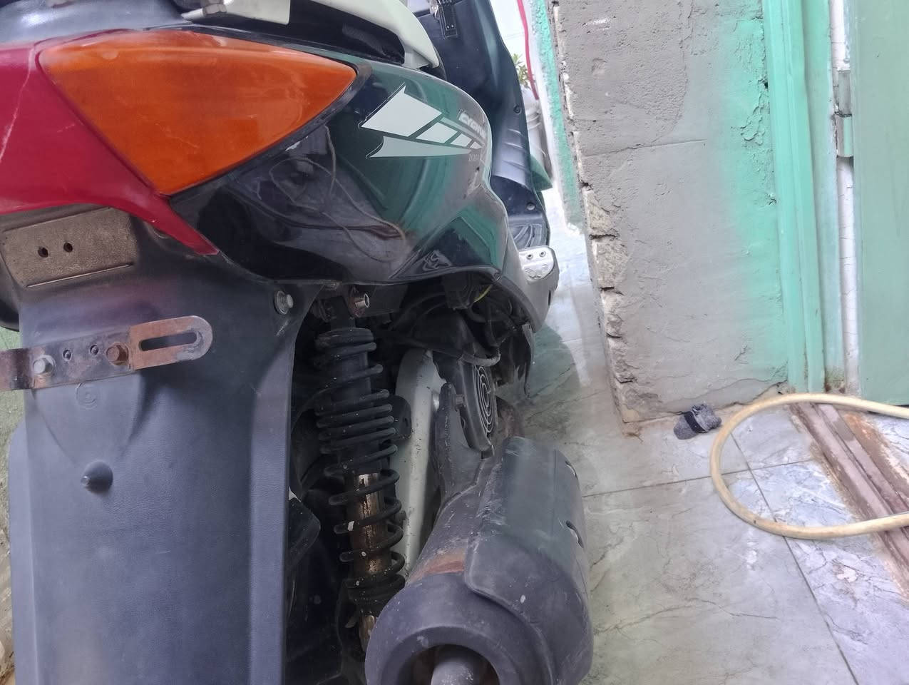 سكنس  دراجه حلوه ونضيفة مثل مشوف عينك هندر واحد تشتغل سويج نفس الشي كلشي بيها نضيف اروح بيها للمدرس  مابيها اي شي دراجه حلو ونكره رايدها 500
عندي شحن واريد ابيع هاي 
مدينة الصدر 
***********
واتساب هم موجود
