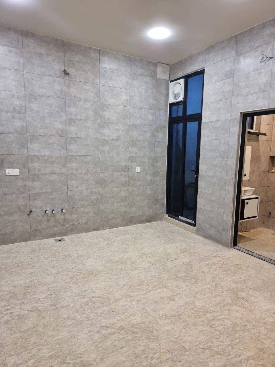 للبيع بيت مساحة 60 متر
📍 الموقع: الدورة – شرطة أبو طيارة
🏠 طابقين – طابو صرف
📌 مناسب للسكن وموقع جيد وقريب من الخدمات
يتكون من:
غرفتين نوم
صالة
مطبخ
حمام
📞 للاستفسار: (***********ابو فهد)(***********ابو علي)
