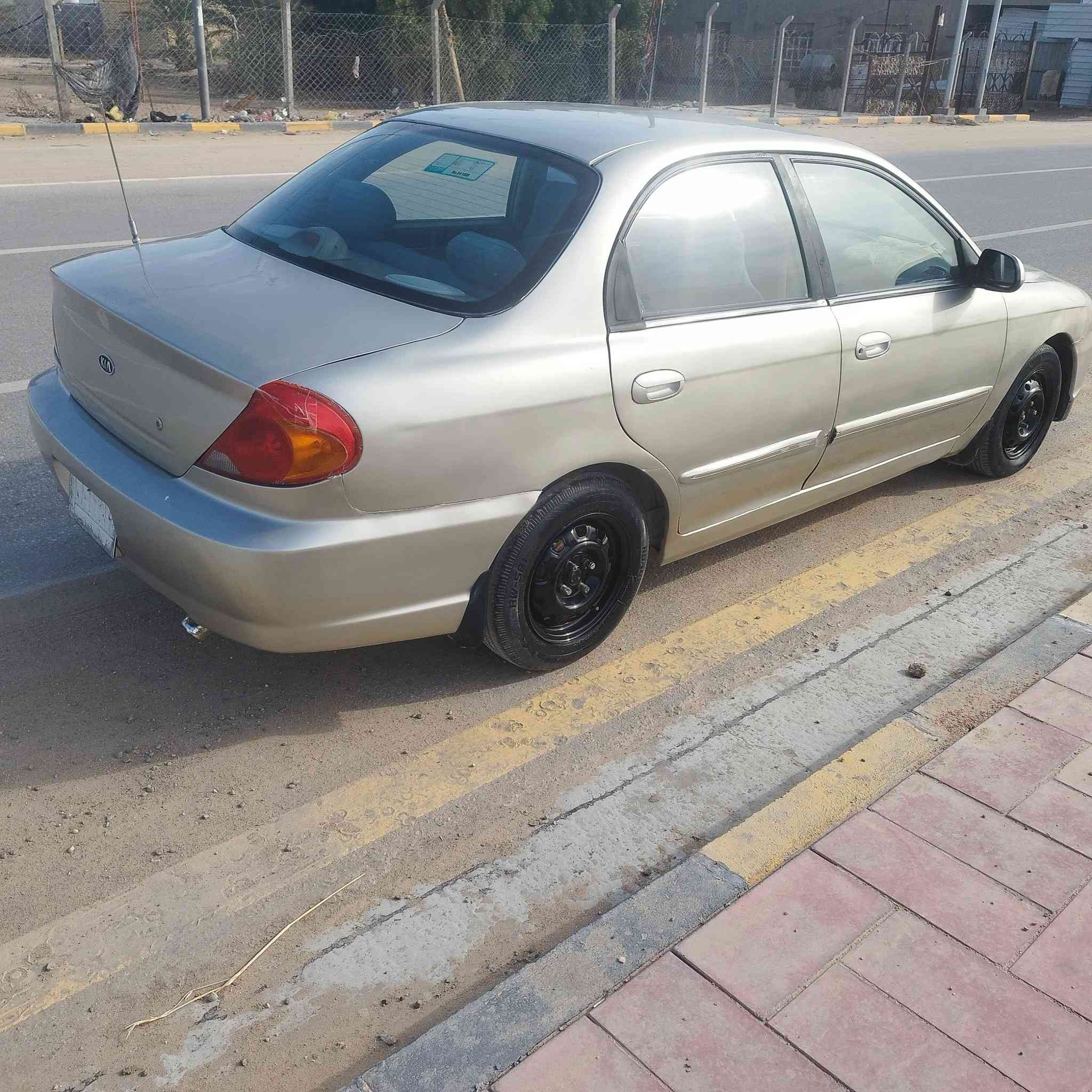 للبيع كيه سبكتره مديل 2002 كفاله من ضربه صبغ الجماليه تجي وتفحص وين ما يعجبك
مكينه 1600كير اوتو  جاهزه من كلشي على فحص رقم كربلاء سنويه لل 27 مكان نجف سعر 40 للاستفسار ***********
