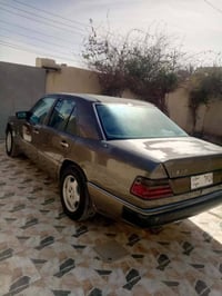 مرسيدس دب 1989 • مرسيدس 1989 • سيارة مرسيدس دب • سيارة قديمة للبيع • م...