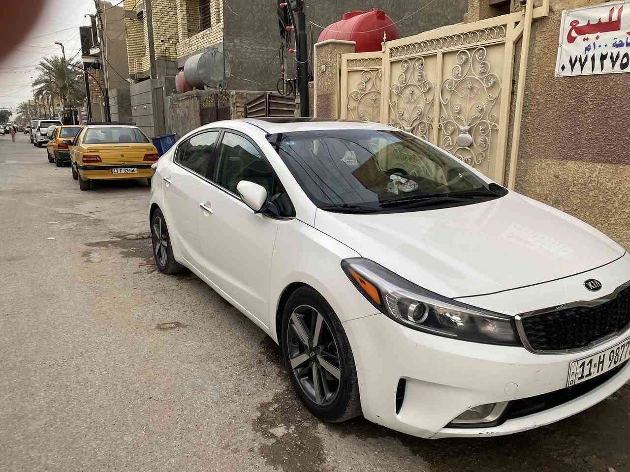 كيا فورتي 2018 أمريكي مكينه Gt فول مواصفات 1/1 ماشيه 76 سوناره موجود الرقم *********** السعر 130 بيه مجال بسيط

