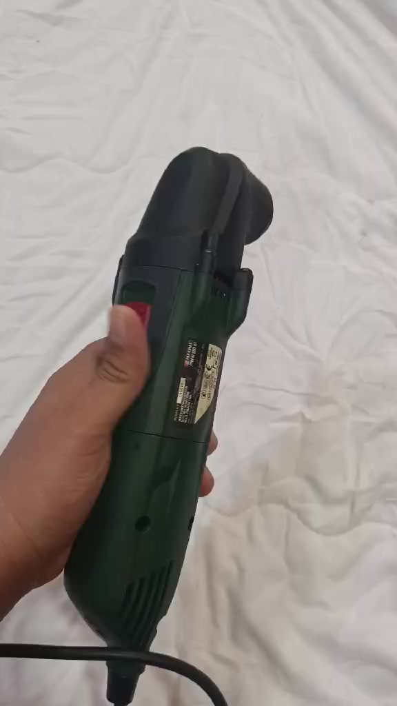 سلام عليكم ادرات نجاره علا شغل عنواني بغداد لأمين ***********
