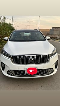 سورنتو ٢٠٢٠ • ٦ سلندر • ٩٠ الف