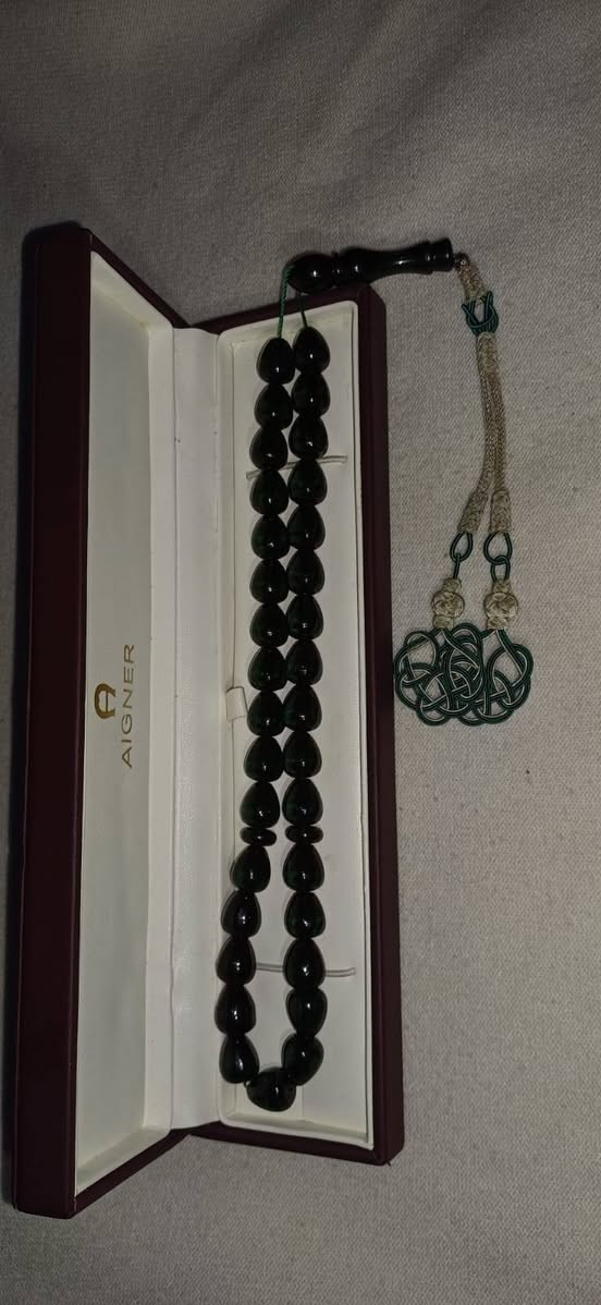 يا الله مسباح فاتوران الماني قديم شرط العطاب 33 حبه نوع الخرز ( دمعه ) شاهد ستندر كركوشه طرابزون وفضه ١٠٠٠ اللون الاخضر ابو الدمارات يضرب على جوزي مسباح مميز شرط الألماني


**إذا كنت صاحب هذا الإعلان وتريد حذفه لأي سبب، رجاءا أرسل رسالة إلى الدعم الفني**