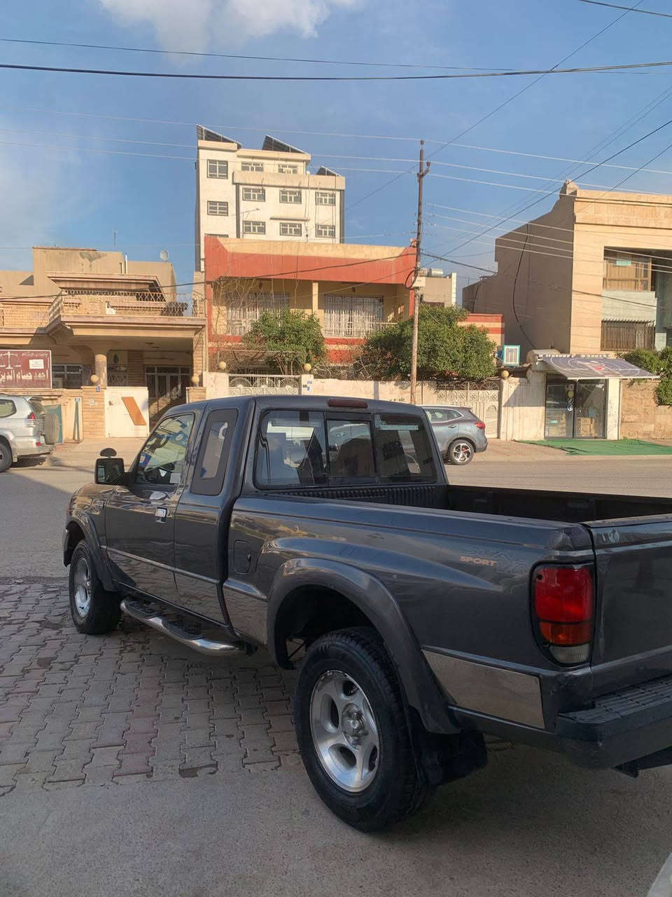 ▪️بيك اب تاك و نيو مازدا ٢٠٠٩ مواسەفات ئەمریکی ▪️
▪️گێر لەسوکان و تۆماتیک ▪️
▪️مەکینە / V6 کەپس ▪️
▪️رەقەم سلێمانی سەنەوی کۆن ▪️
▪️رۆیشتن / 230 km ▪️
▪️چاملغ و بۆنیت سبغ ، بێ ناو بێ ئێرباگ ▪️
▪️نرخ / ٧٧ $ مجال ▪️ أربيل, العراق


**إذا كنت صاحب هذا الإعلان وتريد حذفه لأي سبب، رجاءا أرسل رسالة إلى الدعم الفني**