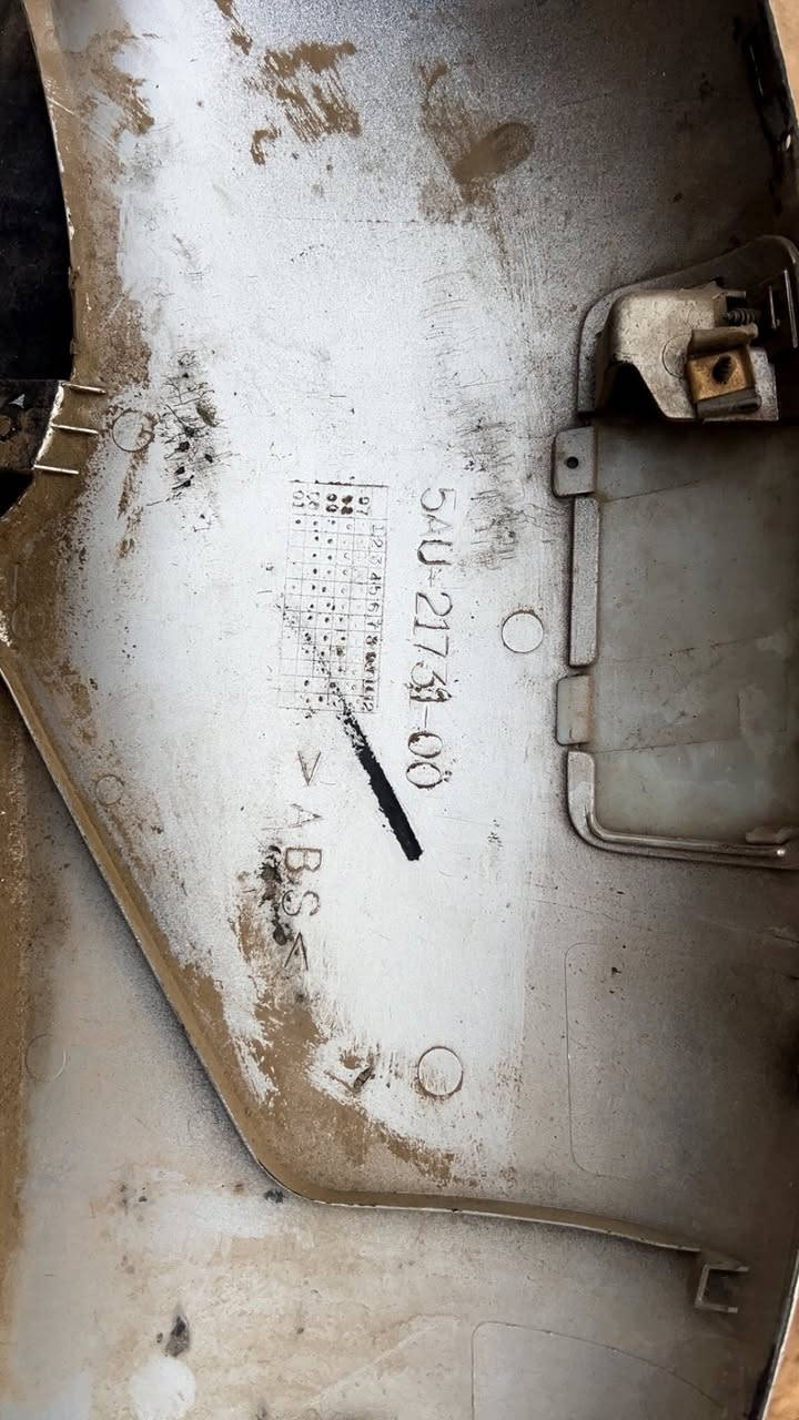 السلام عليكم دراجه عبد الحليم شغاله بس متروكه صارلها اهواي كفراتها موجودات بس مشادهن السعر 75قابل لتفاوض الرقم ***********
