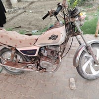 دراجة نارية • للبيع