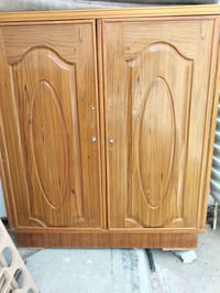 بوفيه كنتور • نظيف كلش • يحتاج يدات ببان