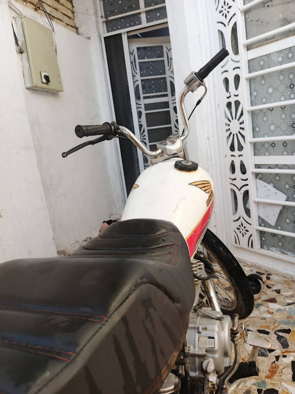 كلك للبيع 300 وبيها مجال


**إذا كنت صاحب هذا الإعلان وتريد حذفه لأي سبب، رجاءا أرسل رسالة إلى الدعم الفني**