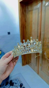 تاج • بالبيت