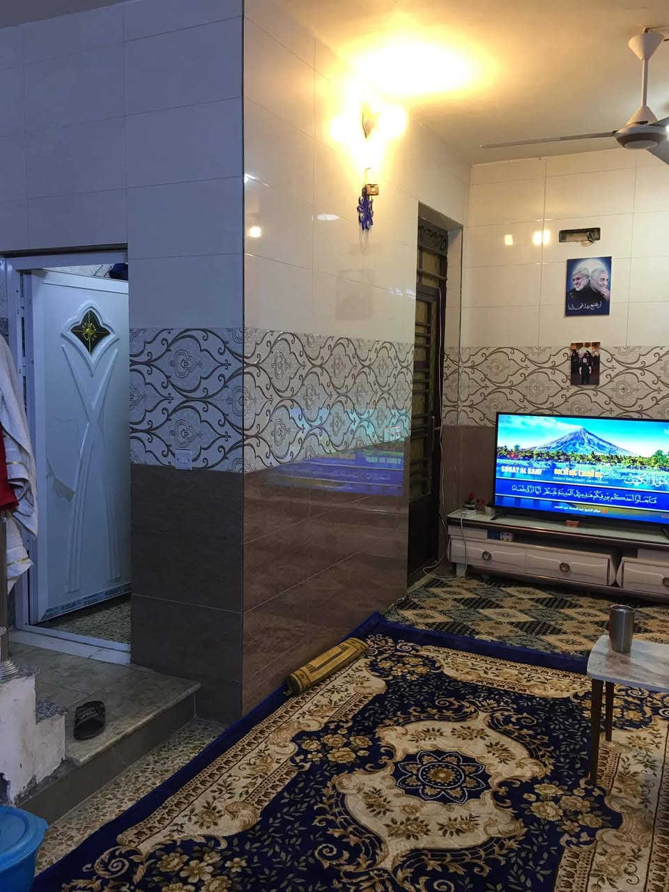 دار للبيع مساحه ١٠٠ متر  طابق ونص المكان الأمين شارع المكاتب شارع روضه اليقين ثالث فرع على اليسره الاستفسار اتصل على الرقم ***********/ السعر
