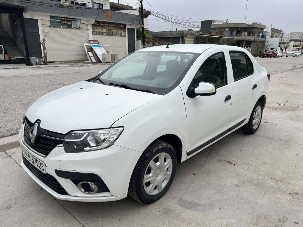 ڕینۆ سیمبول  

مۆدێل ٢٠٢٠ سپی
١٠٠هەزار  کم ڕۆشتووە  ناو زەرد کوشن جەڵدە  

سەیارەکە پاکە  بێ دەعم بێ بۆیاخ تەنها دو پەڵەی ساردی کەمی هەیە 

گێڕ و مەکینە بە شەرت پاکو نەکراوە 
سەیارەکە زۆر توندوتۆڵە و بێ عەیبە و بێ مەسروفە

سەنەوی بەسەرچووە 

 نرخی ٨٥ گەڵا و مەجالێکی کەمم..
*********** السليمانية, العراق
