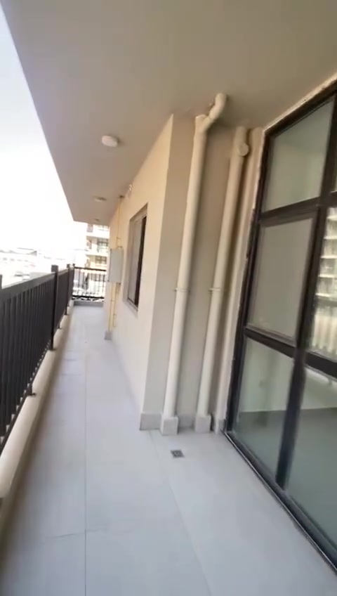 شقة للبيع  مساحة ١١٣ استلام مباشر الشقة زيرو غير مسكونة طابق ثاني   ركنية للتفاصيل واتساب السعر ٩٥  مليون شامل كلشي. واصل من الشقة ٣٦ مليون ***********
