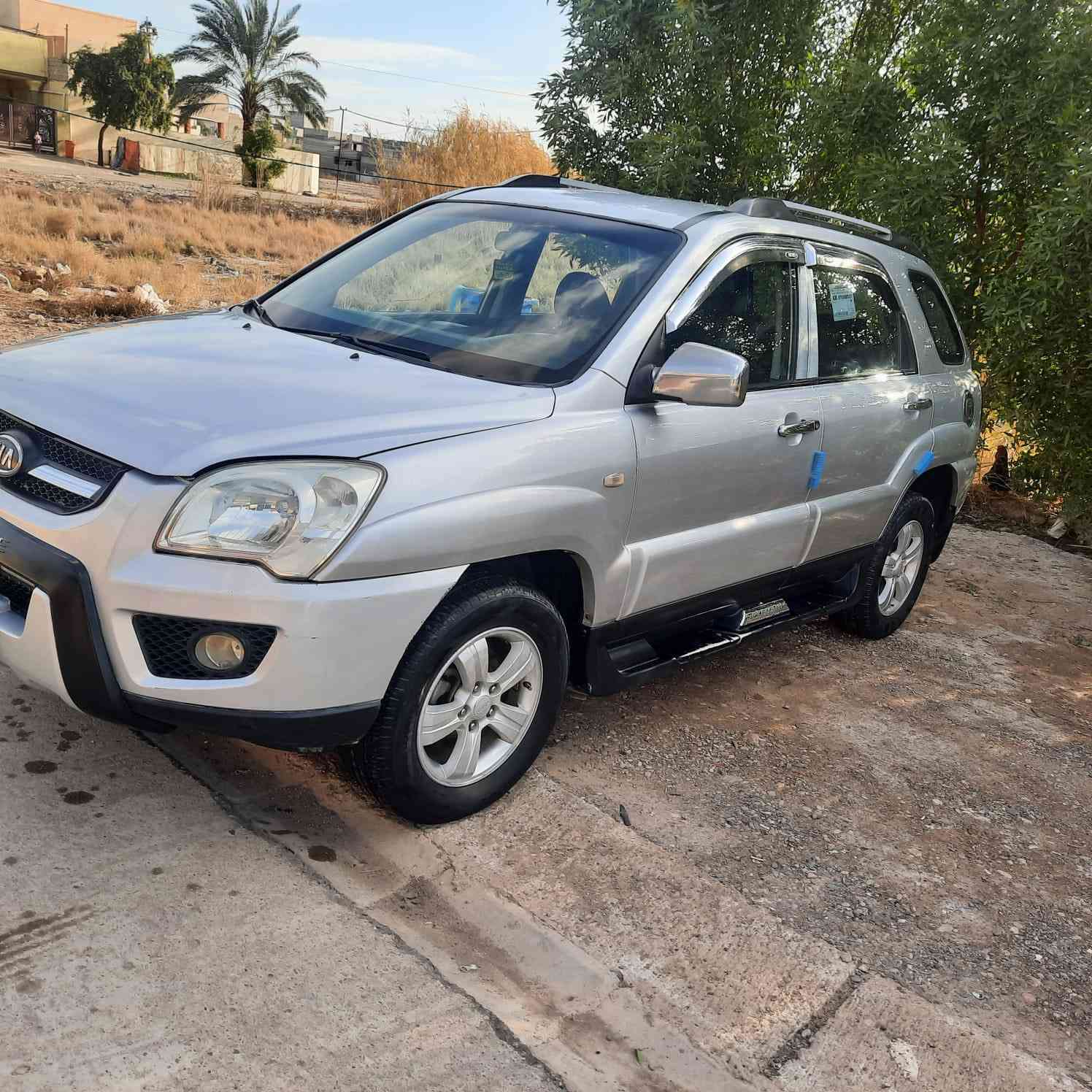 اسلام عليكم اسبورتج 2009 مكفوله كير محرك تبريد كله مكفوله رقم بغداد السعر 121 وبيه مجال ***********
