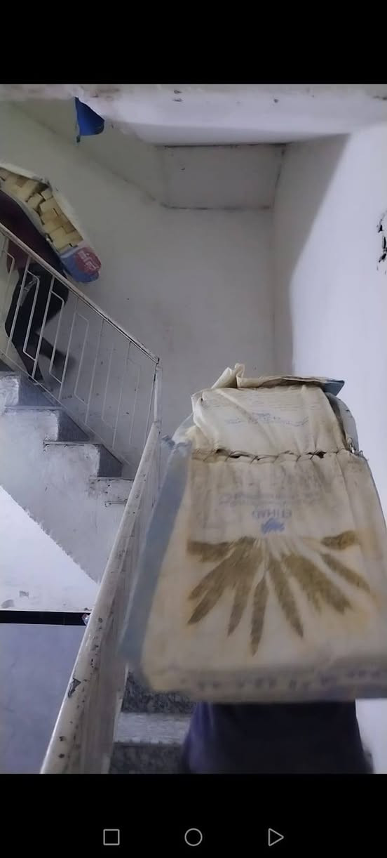 سلام عليكم اخوان كادر ابو حسن التصعيد كافت  المواد البناء نشتغل عل ضهر دخل بغداد تصل  ***********
