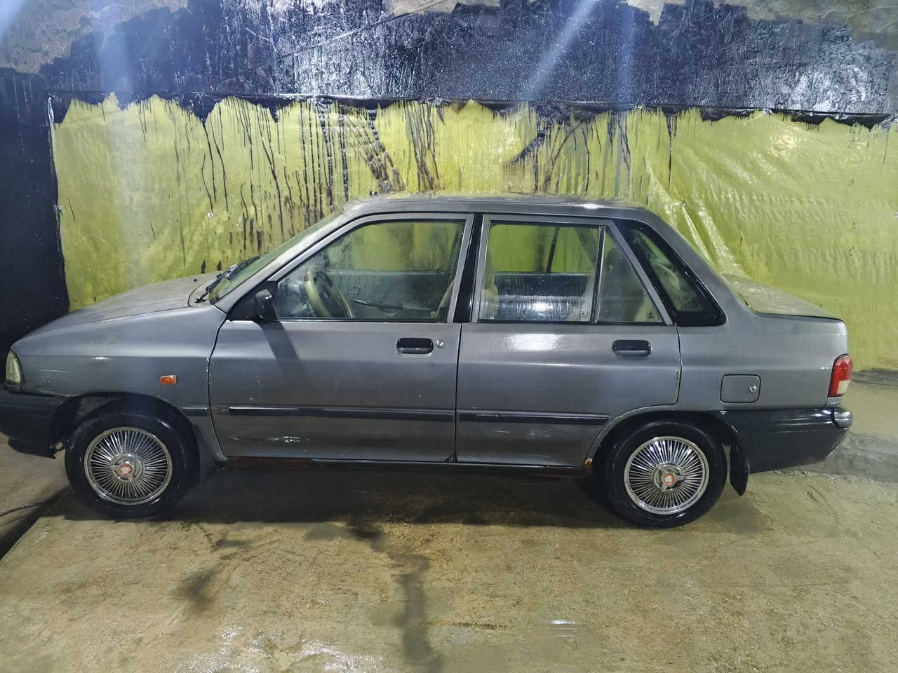 سايبا للبيع موديل 2012
رقمها مميز رباعي كربلاء خصوصي 
حدادية جديدة 
سنتر لوك بصمة 
جامه ومري جديدات 
تخم تاير جديد 
......
مكينة بيها خيط تبخير 
بيها ضربه يم البك لايت مثل ما موضح بالصوره 
الكشر نفس ما موضح بالصوره 
السعر 30 ورقه 
للتواصل *********** 
مكان السيارة كربلاء وراعيها هم بكربلاء ويريد مداور ما عليها اي غرامه وما مطلوبه السياره
