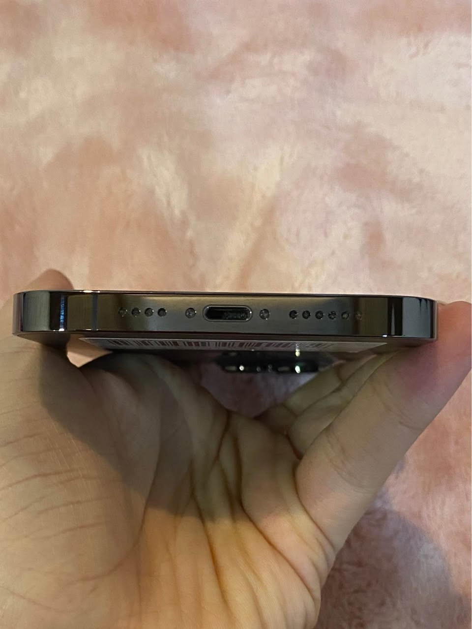 ئایفۆنی 13 پڕۆماكس نمونه‌ له‌ جوانی و پاكی
نه‌كراوه هیچی نه‌گۆڕاو پاتری بیلادی به‌زه‌مان
گه‌یاندن و درع و كه‌ڤه‌ر و شه‌حن هه‌دیه‌
Battery - %84
Memory - 512 GB
نرخی : 500 دۆلار و معامه‌له‌

WhatsApp / Telegram / Viber
(***********) كويسينجاك, أربيل
