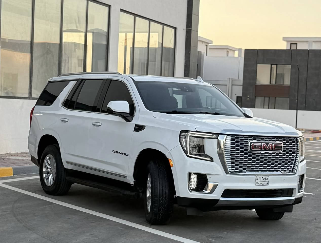 السلام عليكم
يوكن دينالي 2022
GMC yukon denali diesel (2022)
السياره (((((كااااز )))))) 
وارد امريكي (مدكر وبنيد)
رقم بصره شبه مميز بأسمي
فول مواصفات للاخير 
كامرات 360 درجه
تبريد ٣ قطع كشنات ملكي منفصل
داخل جلد اسود
شاشه جبيره +شاشه اعطال
كشنات كهرباء خزن ميموري 
تدفئه تبريد بلكشنات 
فتحه بانوراما
رادار  +نضام تحديد مسار +نضام تزحلق +فورويل +جي بي اس +قياده ذاتيه 
شاحن وايرلس حساسات اماميه خلفيه 
جنطه كهرباء تفتح بلرجل 
تدفئه بلستيرن مثبت سرعه  وهواي مواصفات بعد مواصفات الدنلي معروفه 
ماشيه 39kmالف قابل للزياده
السعر $428 $بي مجال
مكان السياره البصره مجمع السلام
الاستفسار ***********

