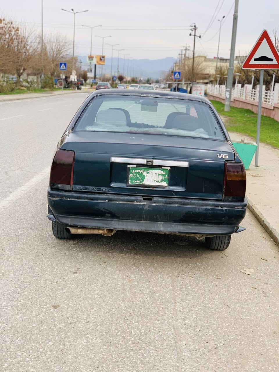 سەرەتا بە ناوی خودا ئۆپڵ ئۆمیگا 1990
سەنەویەکی لە گەڵە من بە علوج ئەیفرۆشم 
مەکینە 20ئەوروپی 
گئر مەکینە تەقەو رەقە بەشەرت گەرم و کارەبای و فلجە و 
کارەبای بەشەرت 9گەڵا و مەجالئکی کەم لە هەلەبجەی تازەم موشتەریت تئل بکە 
***********
