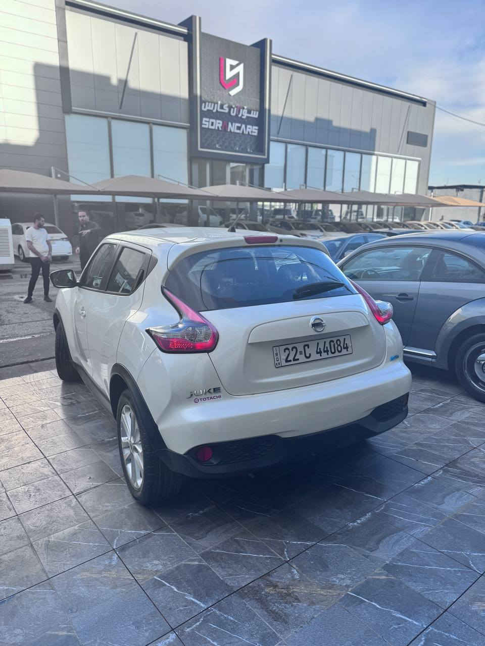 Nisan juke 
2016
185000Km
2 parcha boyaxa 
Be zhore be airbag 
Makina 16 ya
Xalijya 
Shre 116$ majal

***********
